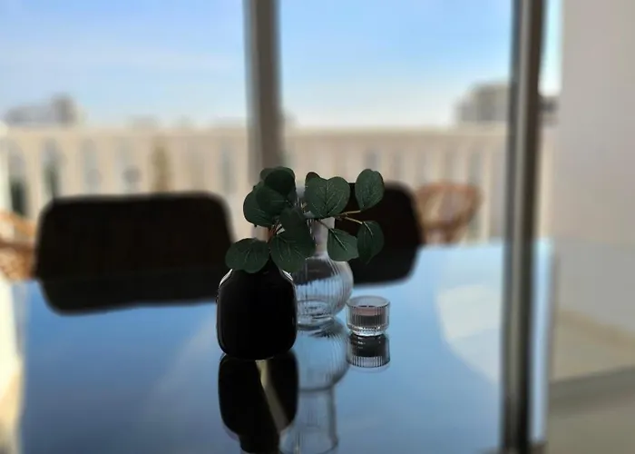 Stay Cosmo City Suites